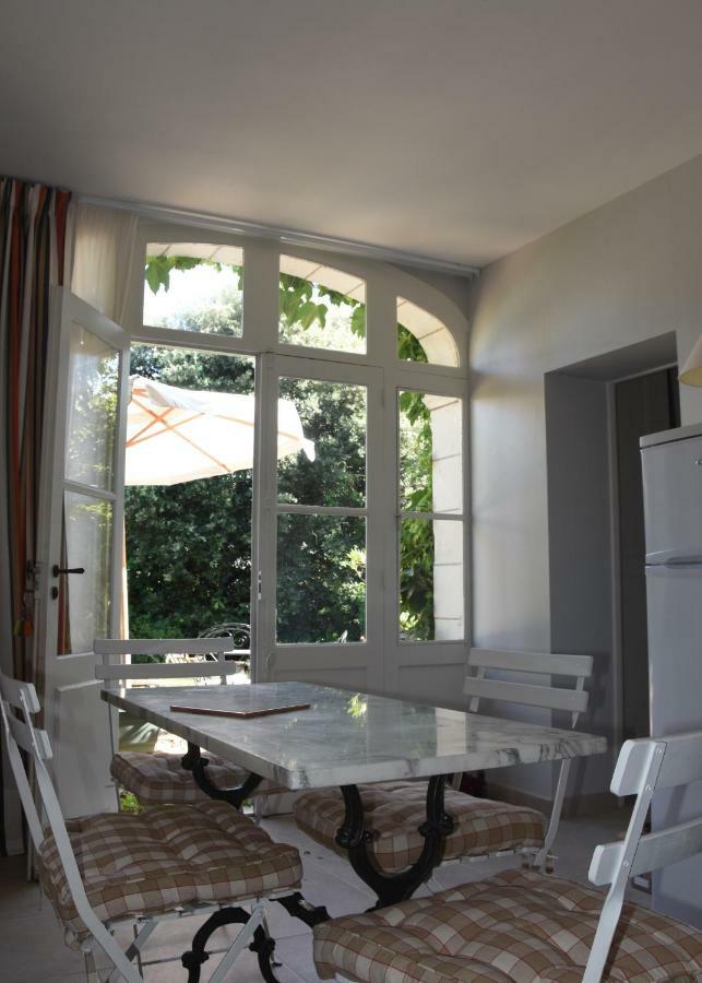 Le Clos Des Acanthes Vouvray Bagian luar foto